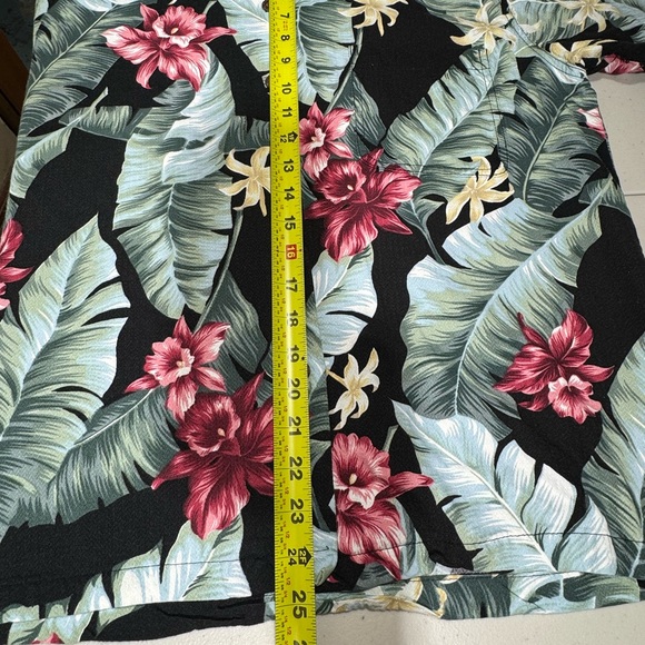Kona Malia Button Up Shirt Men M Black Green Floral Hawaiian Casual Vacation USA - Picture 10 of 11